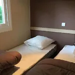 Mobil-home Avec Terrasse, 6 Pers, 3 - Api-1-52-460 Vendays-Montalivet