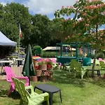 Camping Mobil-home Avec Terrasse, 6 Pers, 3 - Api-1-52-460 Vendays-Montalivet