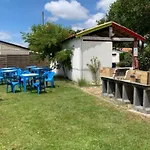 Camping Mobil-home Avec Terrasse, 6 Pers, 3 - Api-1-52-460 *
