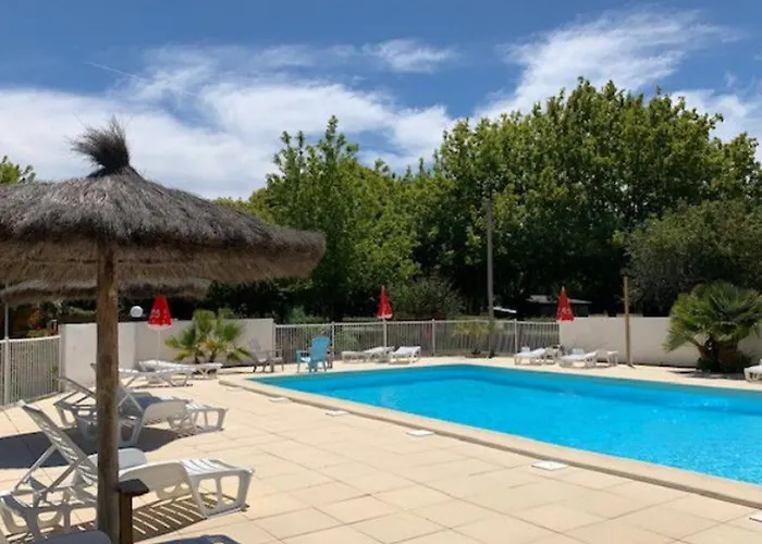 캠프장 Mobil-home Avec Terrasse, 6 Pers, 3 - Api-1-52-460 방데 몽탈리베