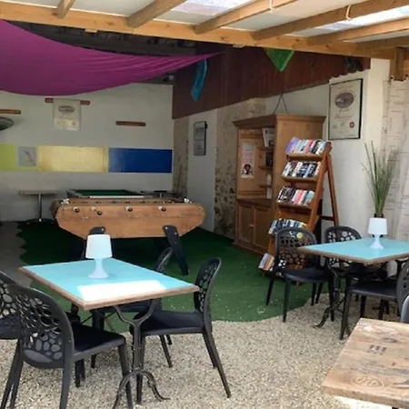 Kemp Mobil-home Avec Terrasse, 6 Pers, 3 - Api-1-52-460 *