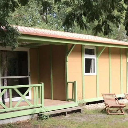Mobil-home Avec Terrasse, 6 Pers, 3 - Api-1-52-460 Vendays-Montalivet