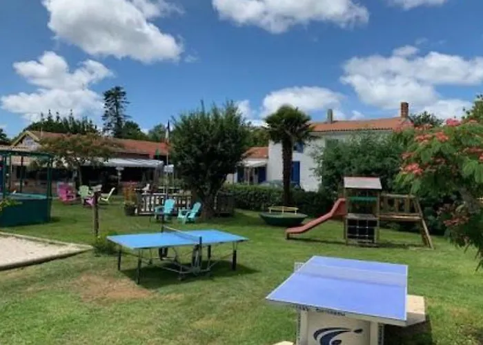 Mobil-home Avec Terrasse, 6 Pers, 3 - Api-1-52-460 Vendays-Montalivet