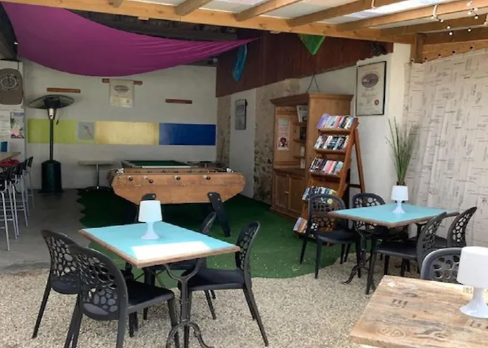 Kamp alanı Mobil-home Avec Terrasse, 6 Pers, 3 - Api-1-52-460 *